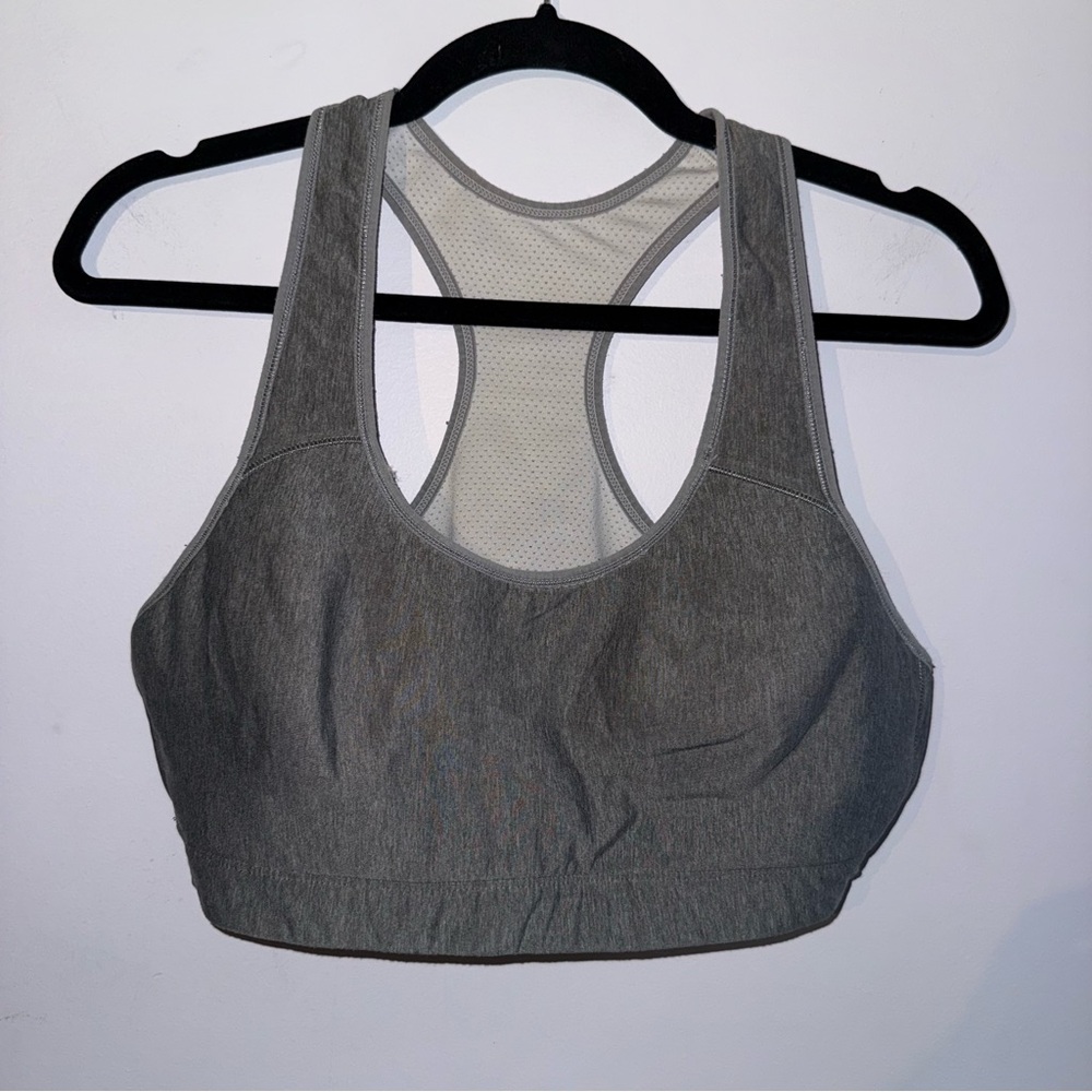 Sports Bra, see photos for measurements